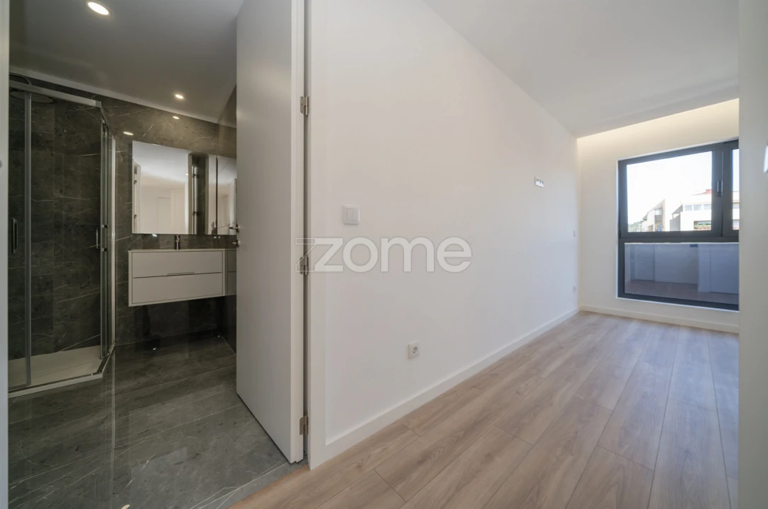 Apartamento T3 para Venda em Povoa de Lanhoso (N. Senhora do Amparo) Foto 16