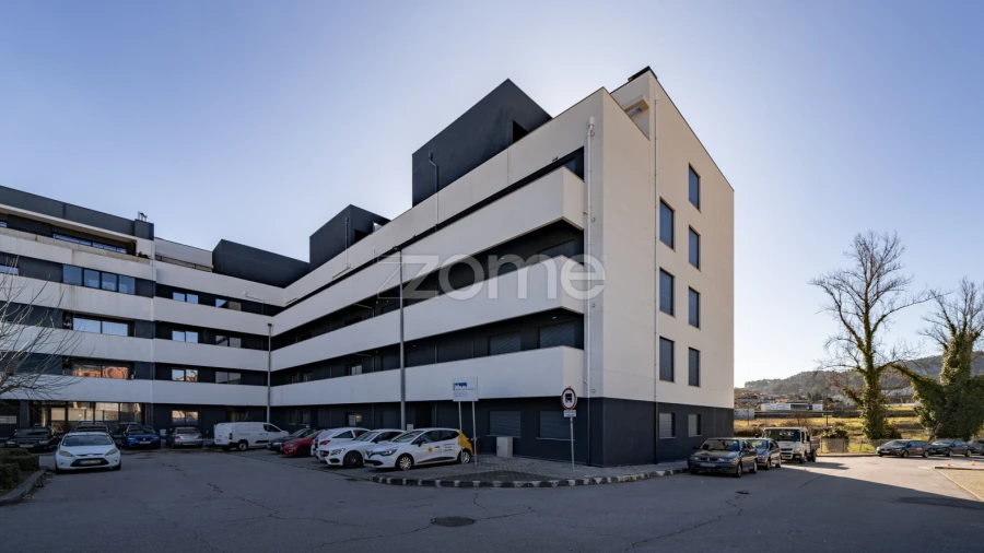 Apartamento T3 para Venda em Povoa de Lanhoso (N. Senhora do Amparo)