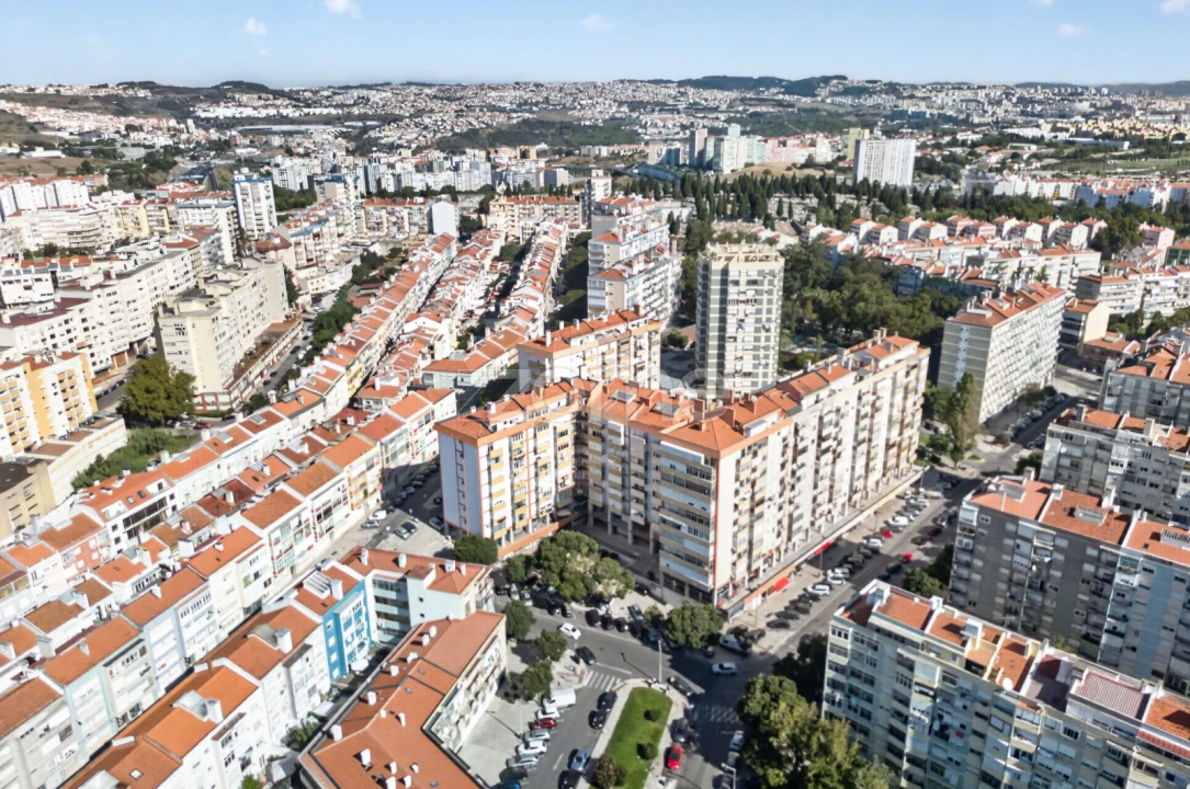 Negócio para Venda em Benfica Foto 27