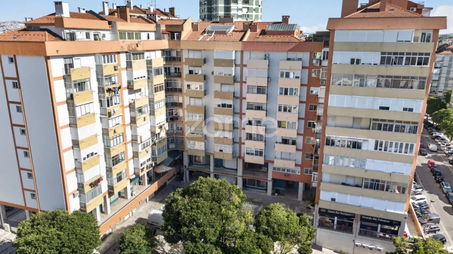 Negócio para Venda em Benfica