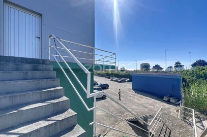 Terreno Comércio / Armazém para Venda em Tavarede