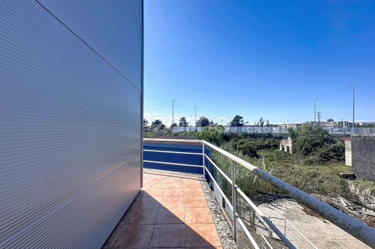Terreno Comércio / Armazém para Venda em Tavarede Foto 13