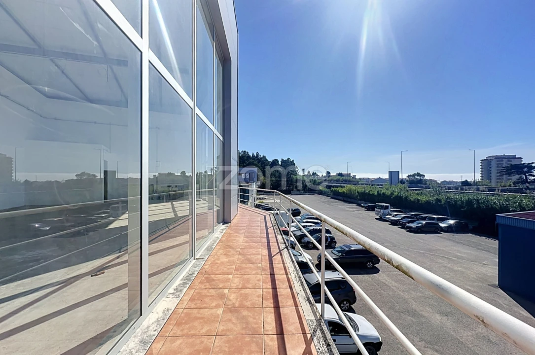 Terreno Comércio / Armazém para Venda em Tavarede Foto 15