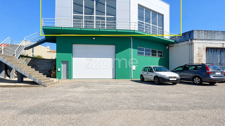 Terreno Comércio / Armazém para Venda em Tavarede