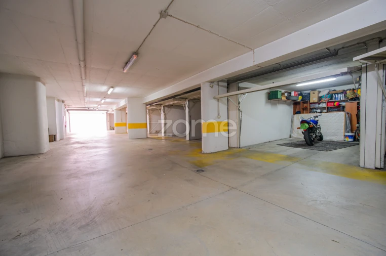 Apartamento T3 para Venda em Santa Clara e Castelo Viegas Foto 27