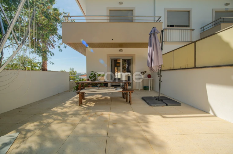 Apartamento T3 para Venda em Santa Clara e Castelo Viegas Foto 25