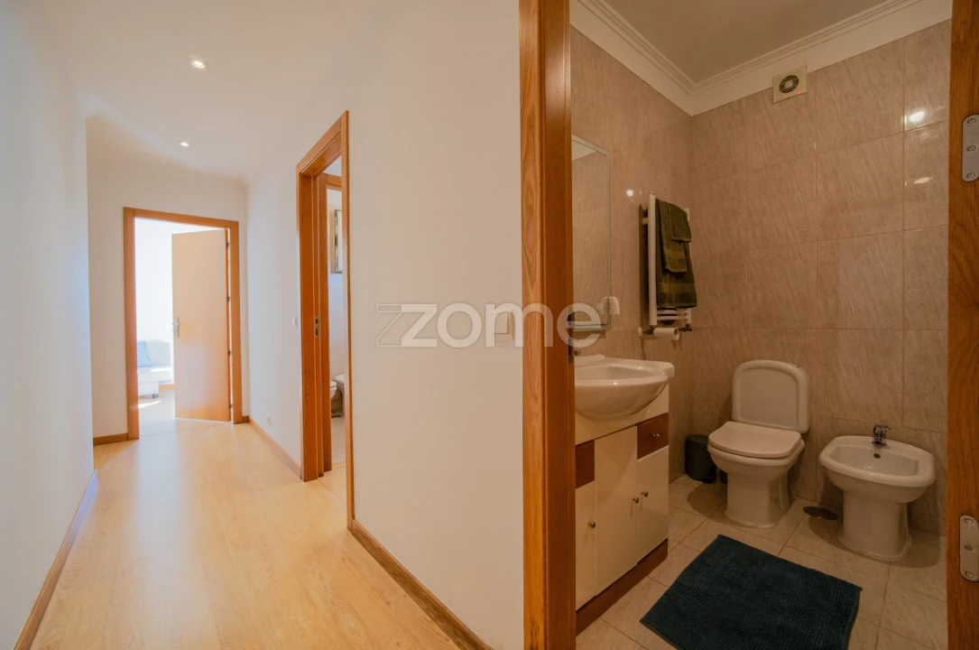 Apartamento T3 para Venda em Santa Clara e Castelo Viegas Foto 10