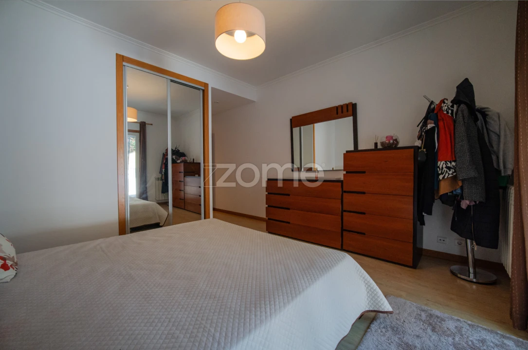Apartamento T3 para Venda em Santa Clara e Castelo Viegas Foto 23