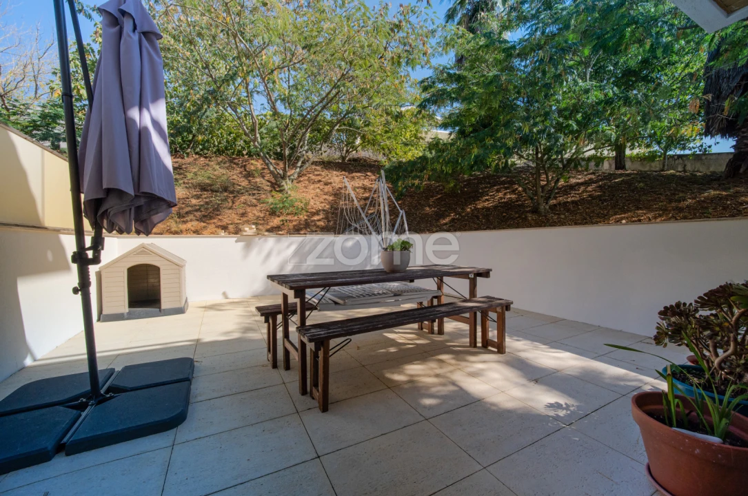 Apartamento T3 para Venda em Santa Clara e Castelo Viegas Foto 24
