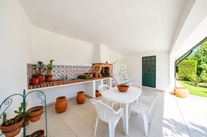 Moradia T4 para Venda em Merelim (São Pedro) e Frossos