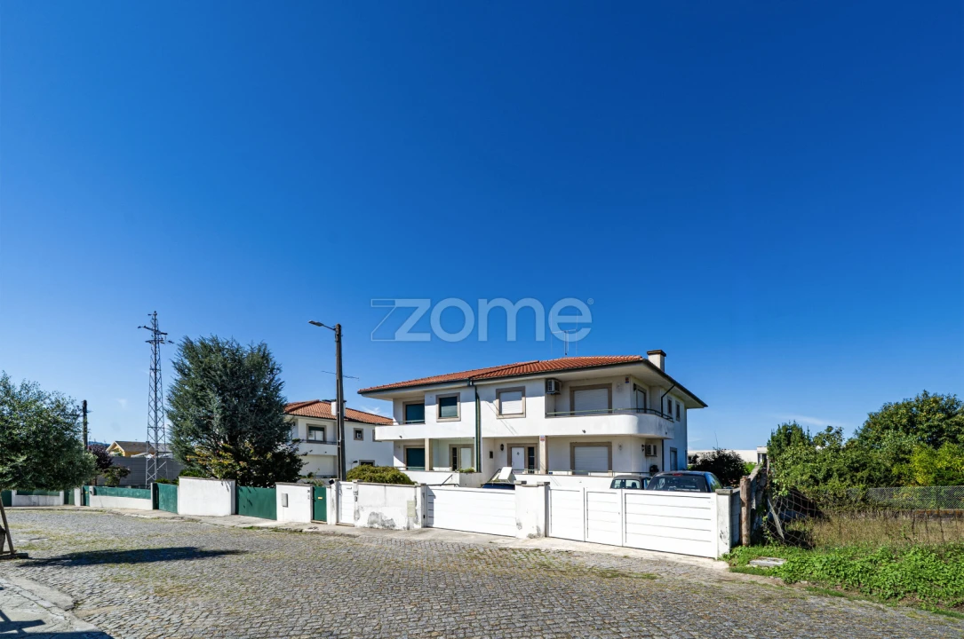 Moradia T4 para Venda em Merelim (São Pedro) e Frossos Foto 6