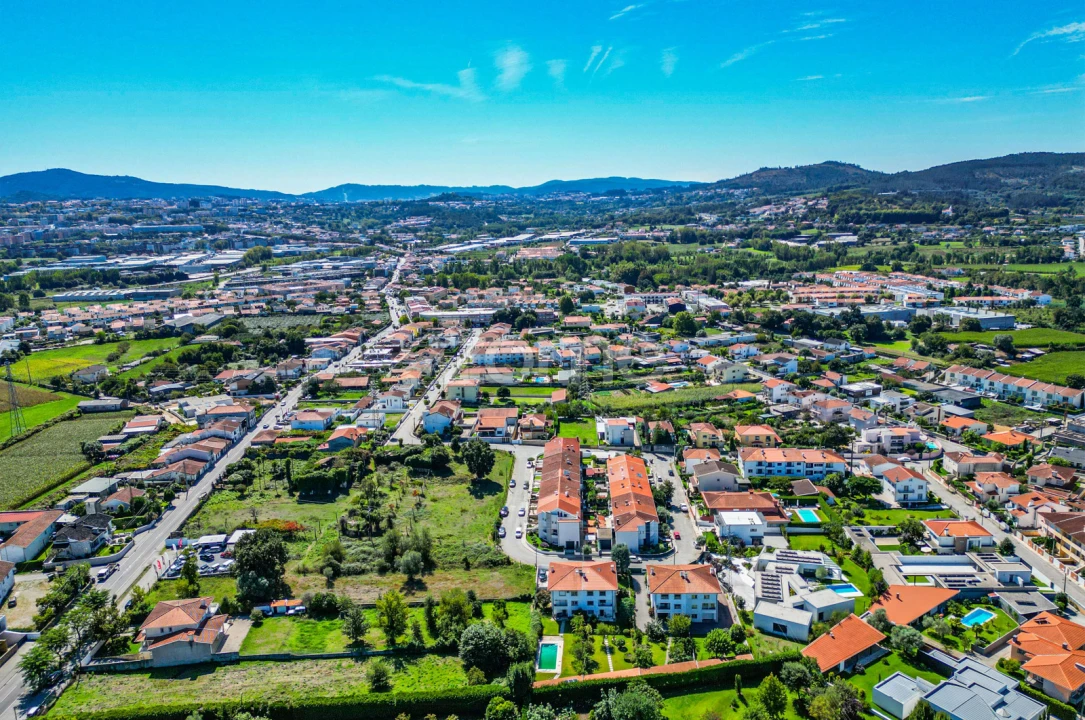 Moradia T4 para Venda em Merelim (São Pedro) e Frossos Foto 35