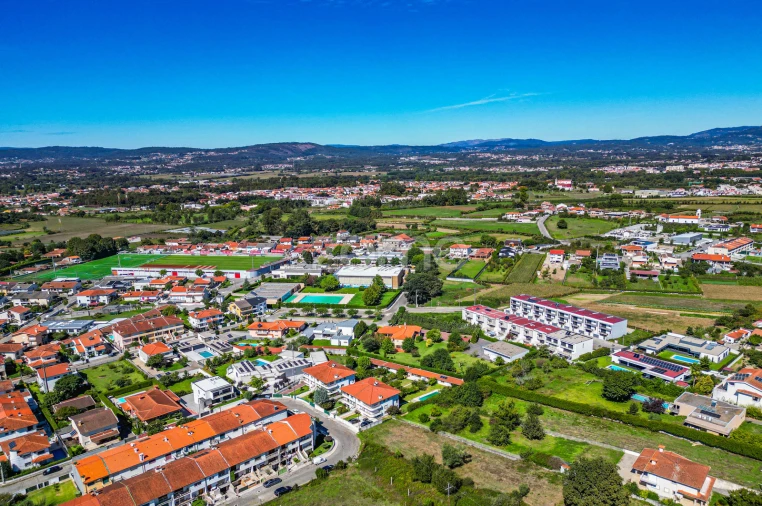 Moradia T4 para Venda em Merelim (São Pedro) e Frossos Foto 4