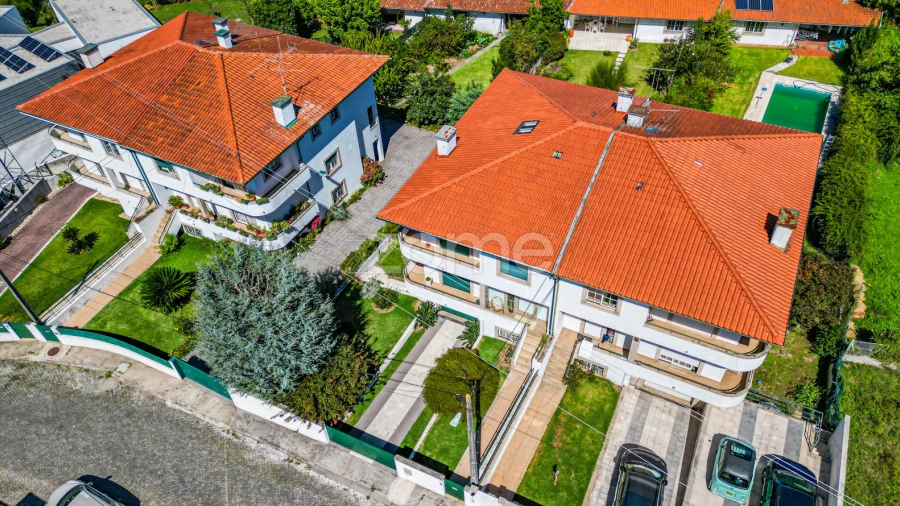 Moradia T4 para Venda em Merelim (São Pedro) e Frossos