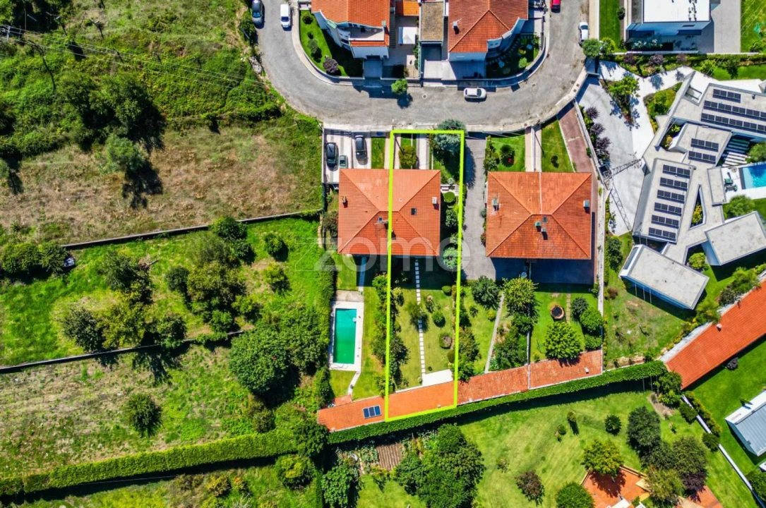 Moradia T4 para Venda em Merelim (São Pedro) e Frossos Foto 1