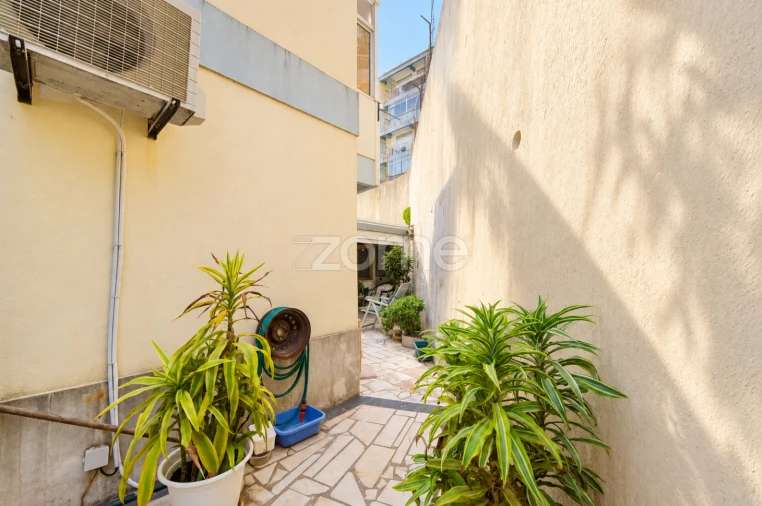 Apartamento T1 para Venda em Póvoa de Santo Adrião e Olival Basto Foto 16