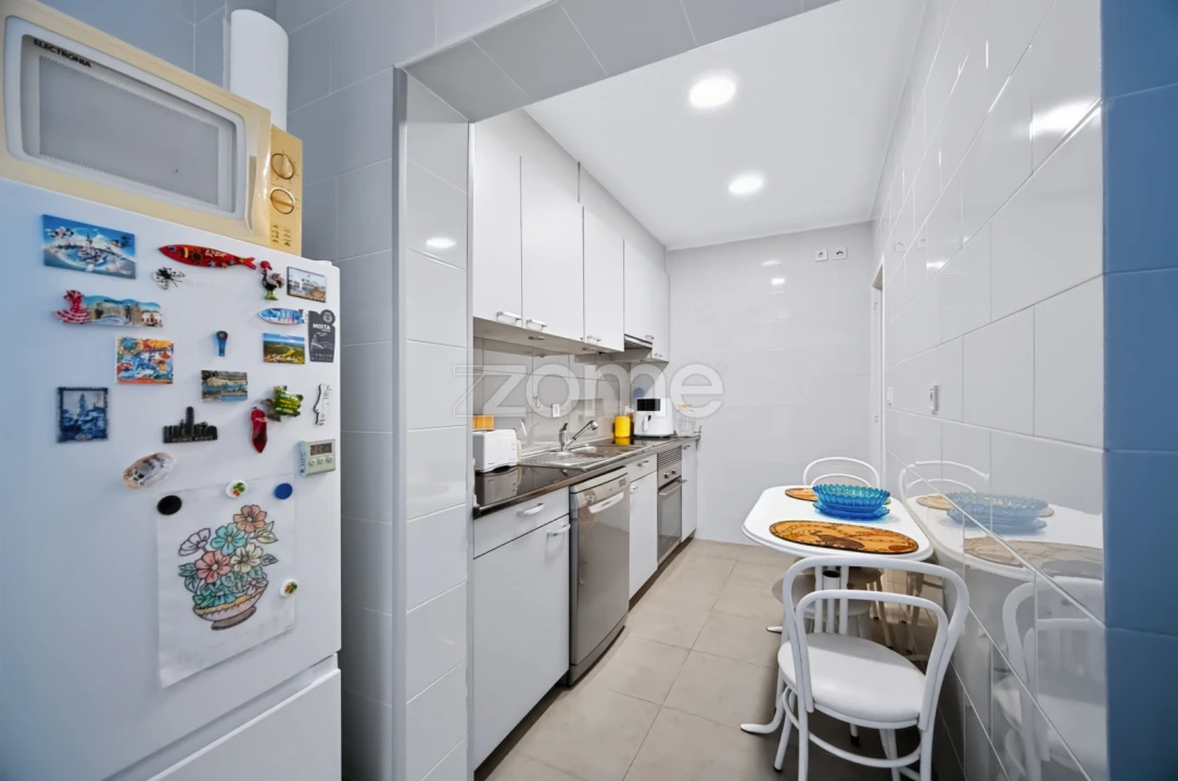 Apartamento T1 para Venda em Póvoa de Santo Adrião e Olival Basto Foto 7