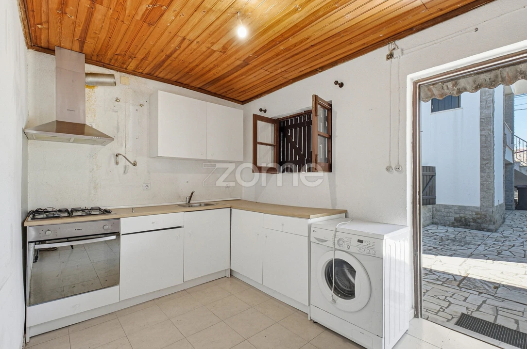 Moradia T4 para Venda em Charneca de Caparica e Sobreda Foto 25