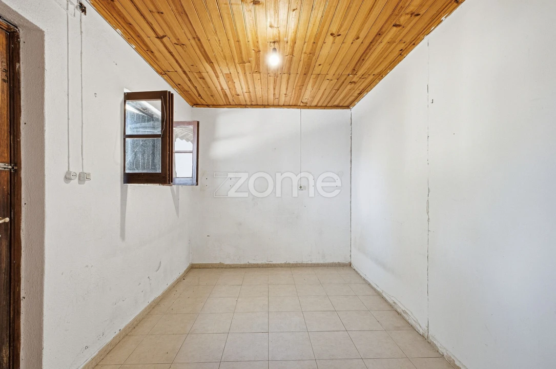 Moradia T4 para Venda em Charneca de Caparica e Sobreda Foto 26