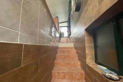 Moradia T4 para Venda em Fernao Ferro