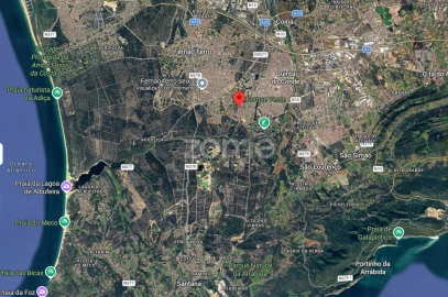 Moradia T4 para Venda em Fernao Ferro