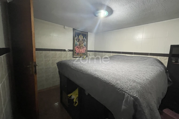Moradia T4 para Venda em Fernao Ferro Foto 31