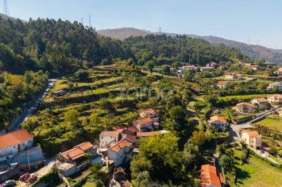 Moradia T4 para Venda em Salamonde