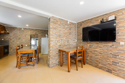 Moradia T4 para Venda em Salamonde