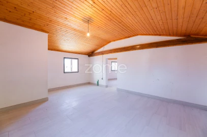 Moradia T4 para Venda em Salamonde