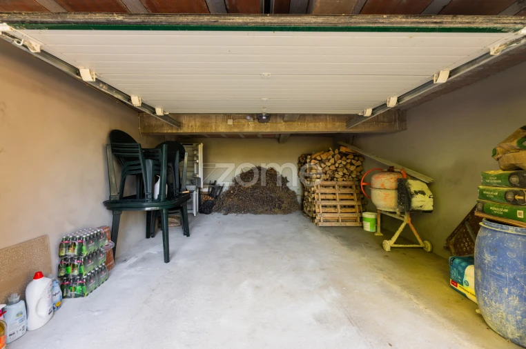 Moradia T4 para Venda em Salamonde Foto 35