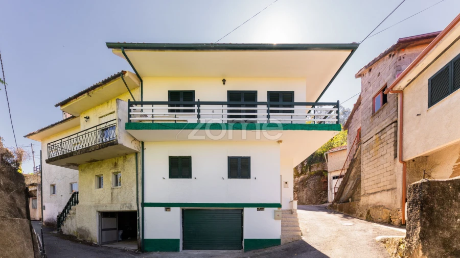 Moradia T4 para Venda em Salamonde