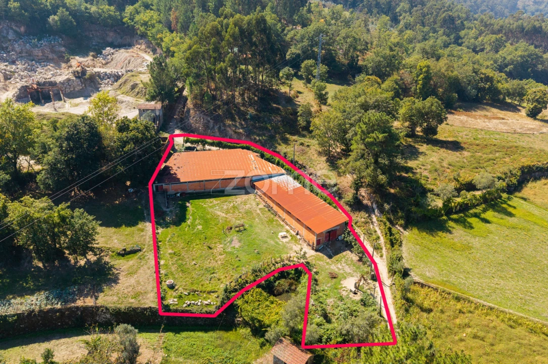 Terreno para Venda em Louredo Foto 4