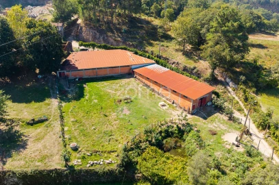Terreno para Venda em Louredo