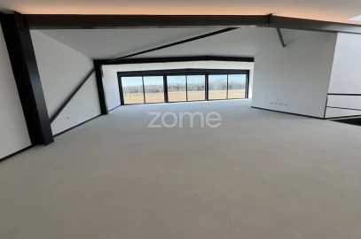Terreno Comércio / Armazém para Venda em Beduído e Veiros