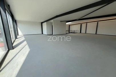 Terreno Comércio / Armazém para Venda em Beduído e Veiros