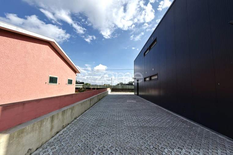 Terreno Comércio / Armazém para Venda em Beduído e Veiros Foto 7