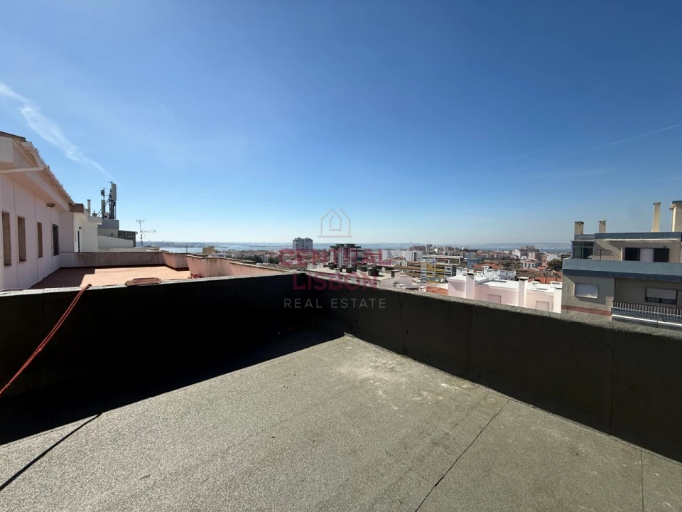 Apartamento T2 para Venda em Alto do Seixalinho, Santo André e Verderena Foto 30