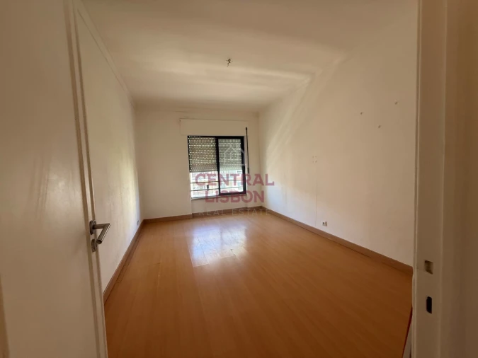 Apartamento T2 para Venda em Alto do Seixalinho, Santo André e Verderena Foto 4
