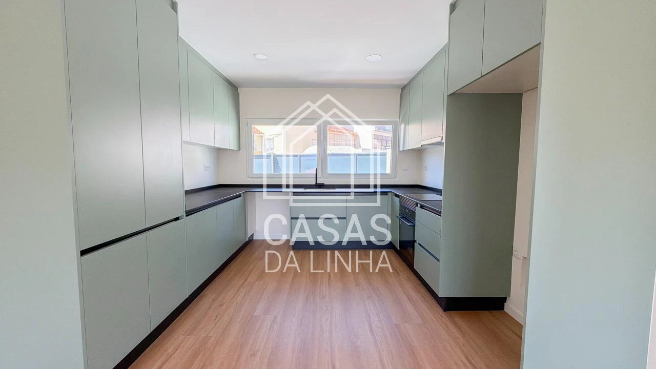Moradia T3 para Venda em São Domingos de Rana Foto 6