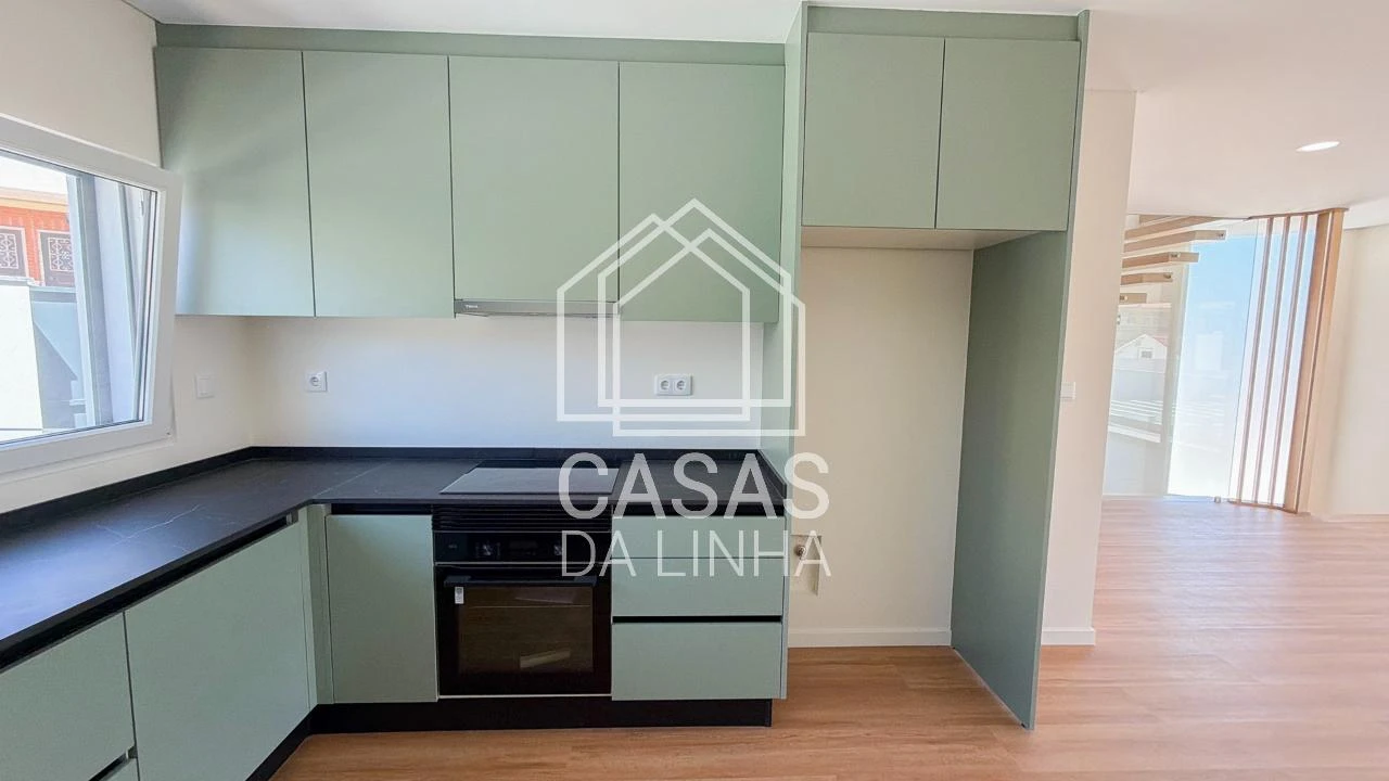 Moradia T3 para Venda em São Domingos de Rana Foto 9