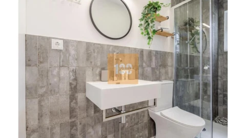 Apartamento T1 para Arrendamento em Cedofeita, Santo Ildefonso, Sé, Miragaia, São Nicolau e Vitória