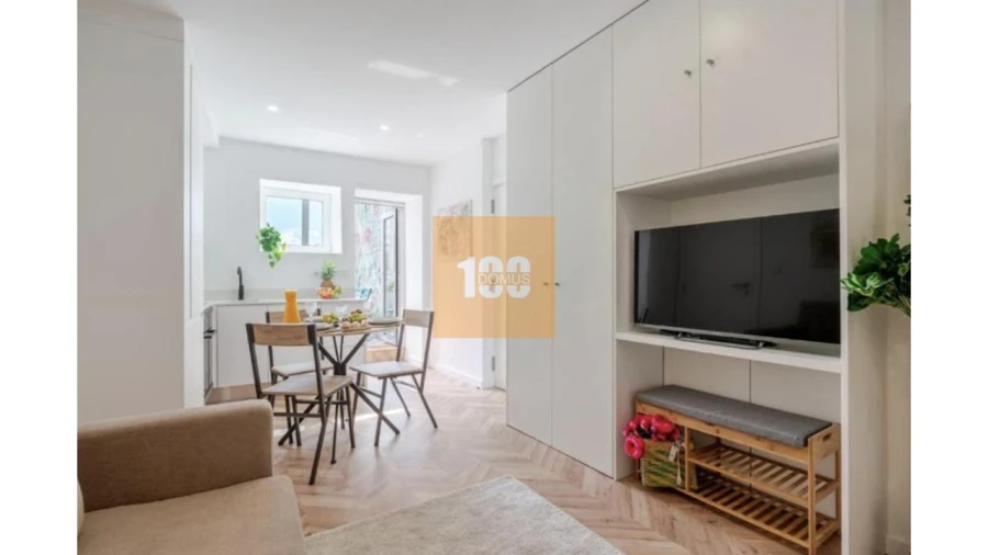 Apartamento T1 para Arrendamento em Cedofeita, Santo Ildefonso, Sé, Miragaia, São Nicolau e Vitória Foto 5