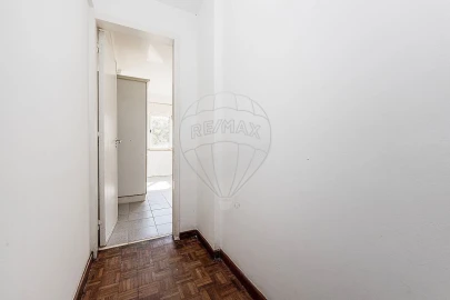 Apartamento T2 para Venda em Alfragide