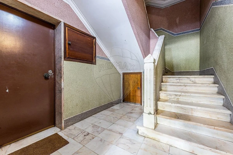 Apartamento T2 para Venda em Alfragide Foto 20