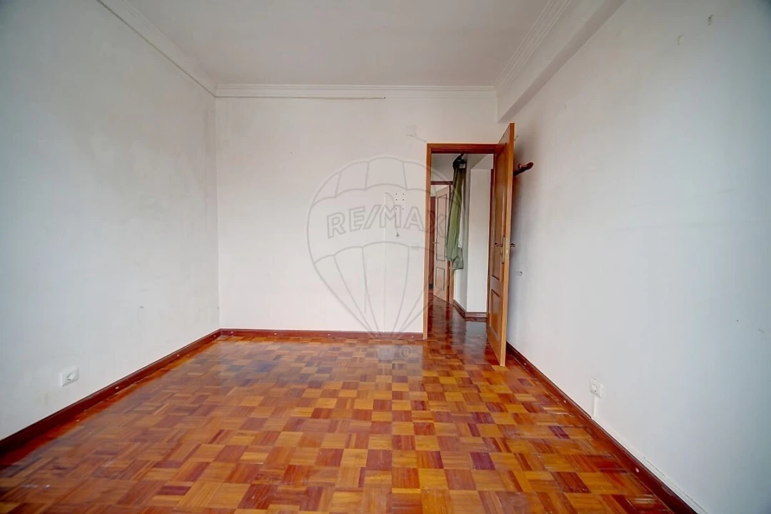 Moradia T3 para Venda em São Domingos de Rana Foto 21