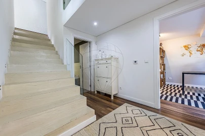 Moradia T3 para Venda em Carcavelos e Parede