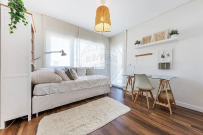 Moradia T3 para Venda em Carcavelos e Parede
