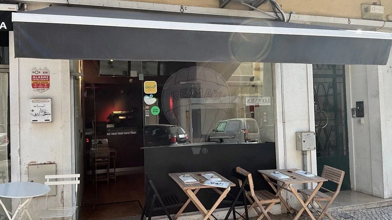 Loja para Arrendamento em Alvalade Foto 2
