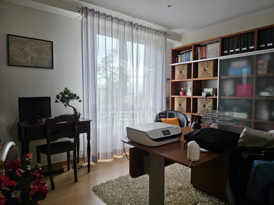 Apartamento T3 para Venda em Moscavide e Portela Foto 39