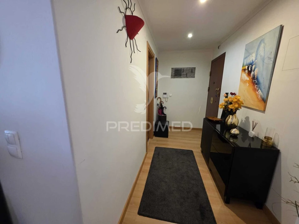 Apartamento T3 para Venda em Moscavide e Portela Foto 8